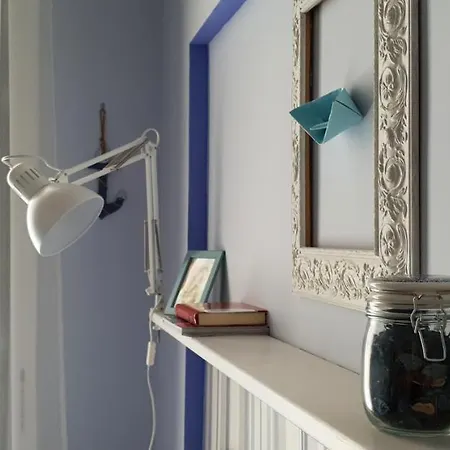 Viky's לינה וארוחת בוקר נאפולי