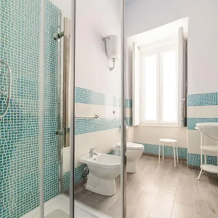 Bed and Breakfast Viky's Νάπολη