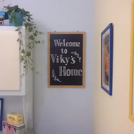 Viky's