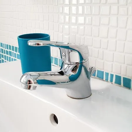 לינה וארוחת בוקר Viky's